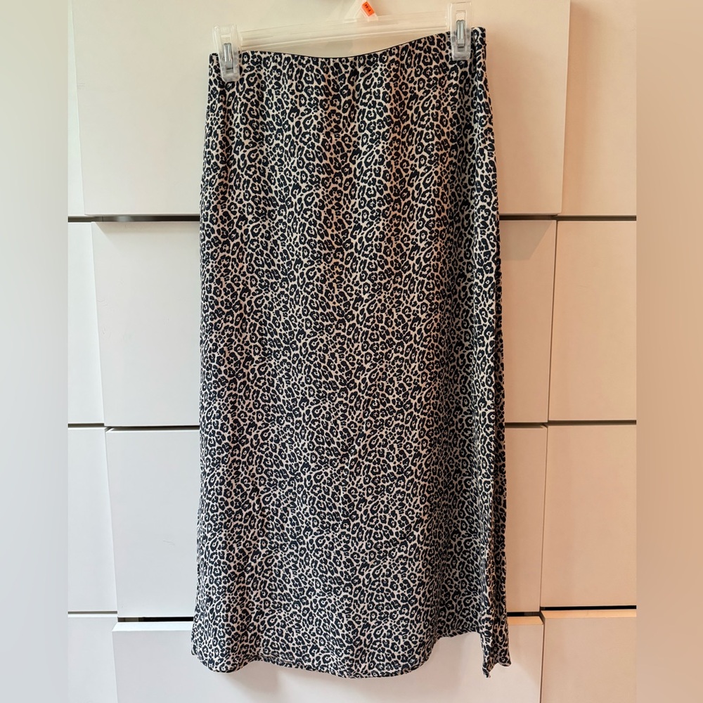 American Eagle Leopard Print Midi Skirt
